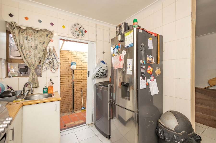 2 Bedroom Property for Sale in Labiance Estate Western Cape